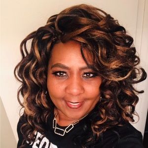 Meet your Posher, Veronica